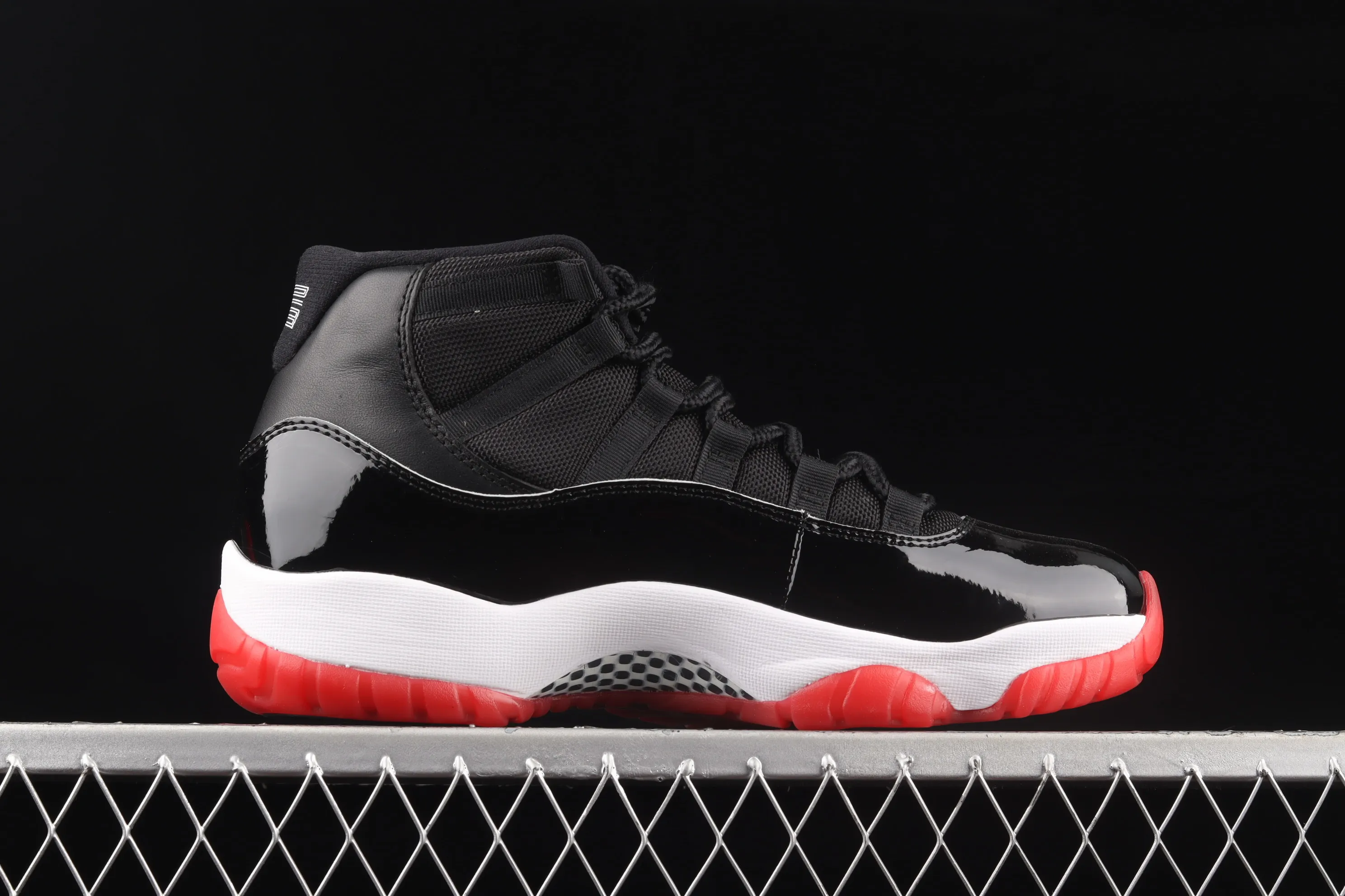 All categories Air Jordan Jordan series basketball shoes Air Jordan 11 F version Air Jordan 11 "Bred" AJ11 Joe 11 patent leather black and red first year replica high-top basketball shoes 378037-061